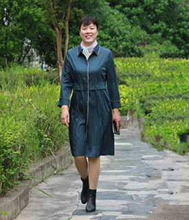學(xué)校評(píng)價(jià)